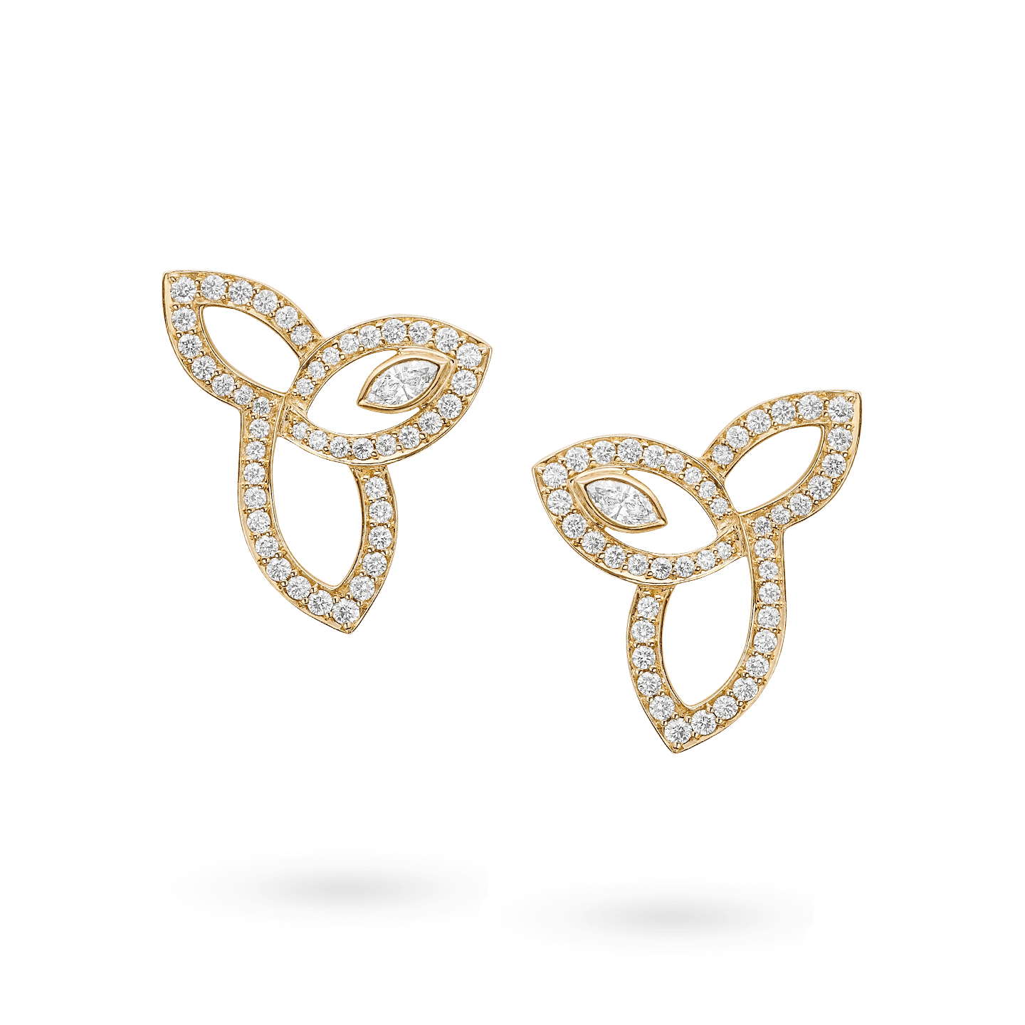 Vue de face de la Boucles d'oreilles Lily Cluster en or jaune et diamants