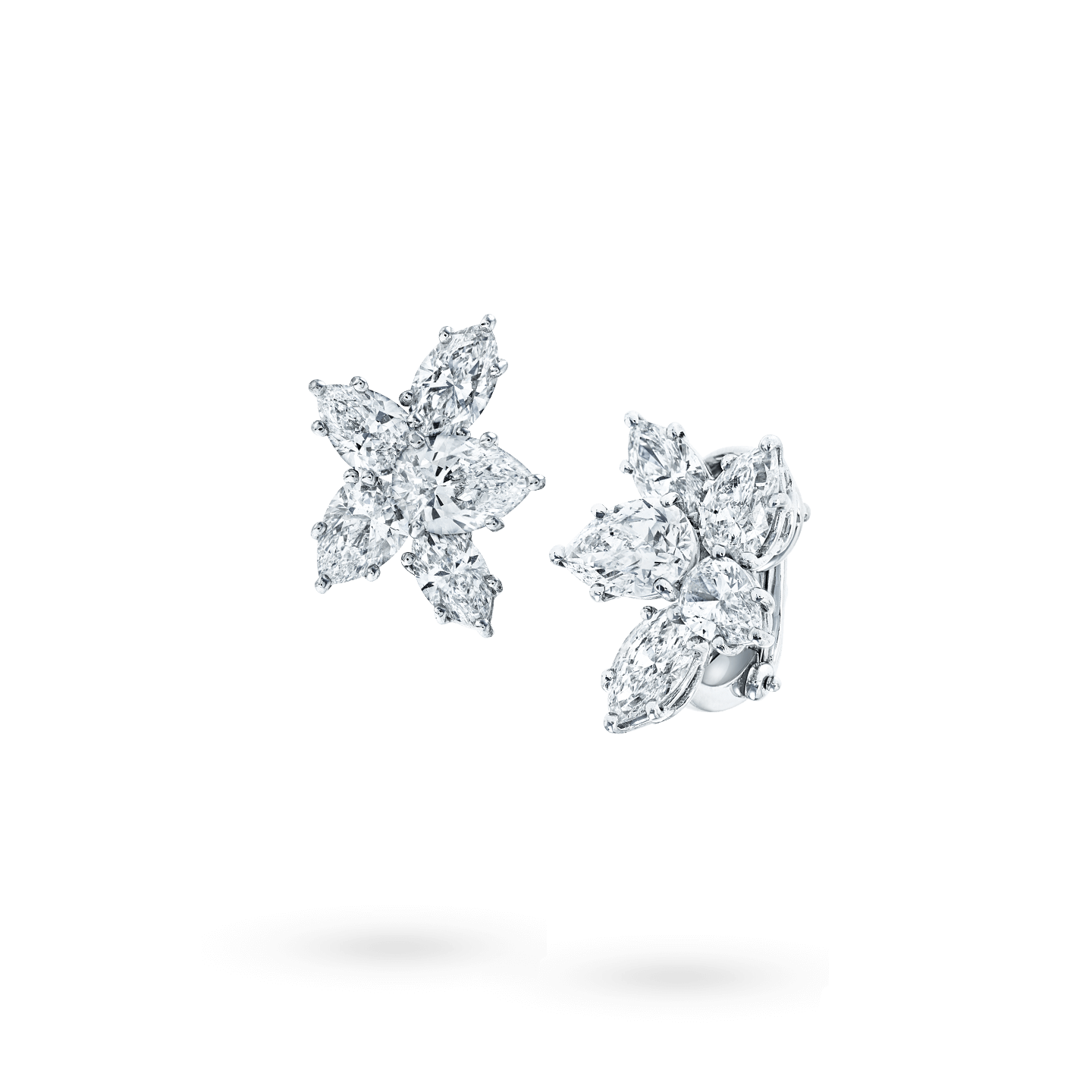 Winston™ Cluster系列鑽石耳環(大)斜視圖