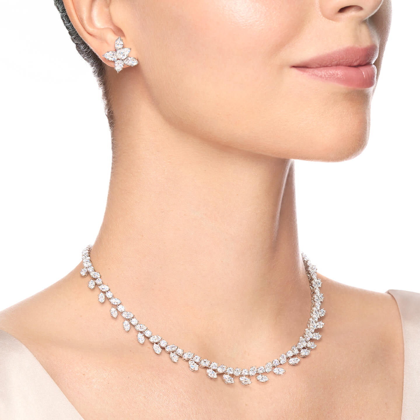 Winston Cluster Diamond Necklace on a model angled