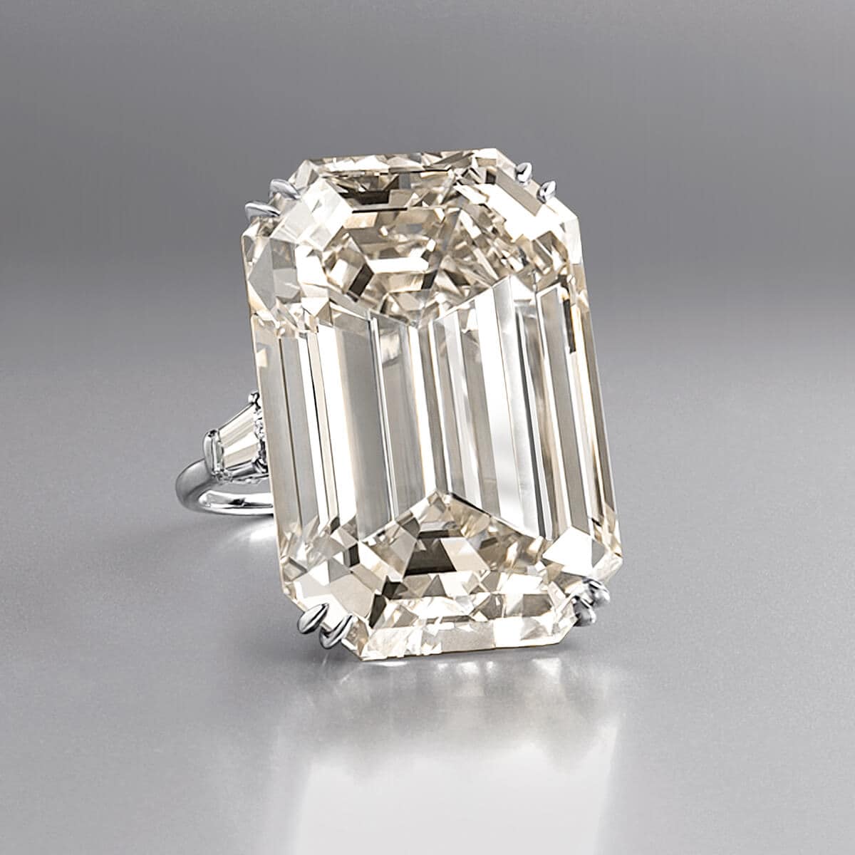 An emerald-cut diamond ring weighing 71.73 carats created from the Lesotho rough diamond